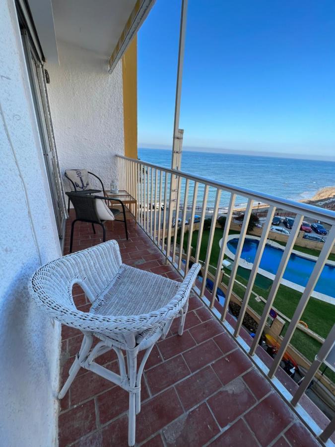 شقة Ribera Playa Alhamar Sitio de Calahonda المظهر الخارجي الصورة