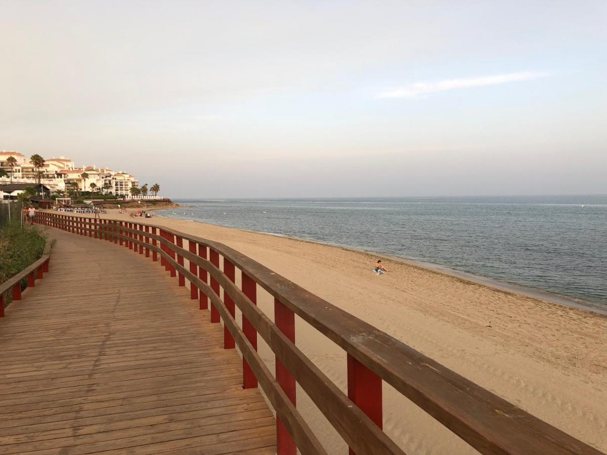 شقة Ribera Playa Alhamar Sitio de Calahonda المظهر الخارجي الصورة
